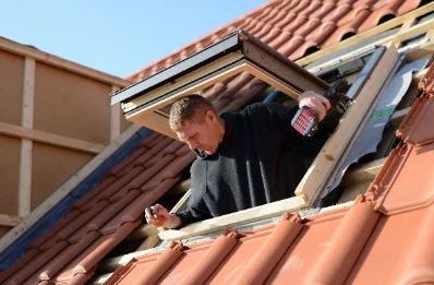 Pose de fenêtres de toit Velux à Cesset